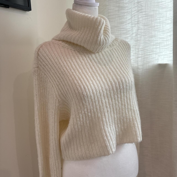 Divided Ribbed Turtleneck Sweater - Picture 2 of 4